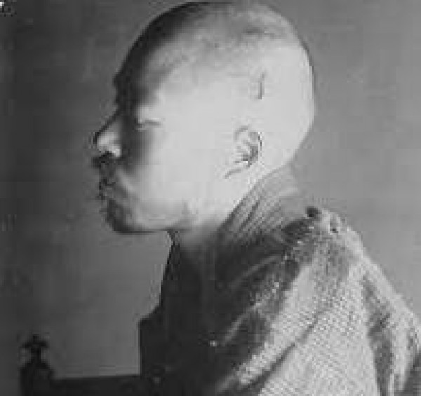 佐藤洋子の週間トライアングル占い・2025年9月18日